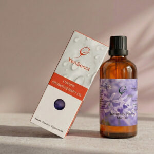 YenScent淋巴按摩油，加強身體循環通暢，舒緩水分滯留，搭配蠍尾體刷按摩效果加乘。